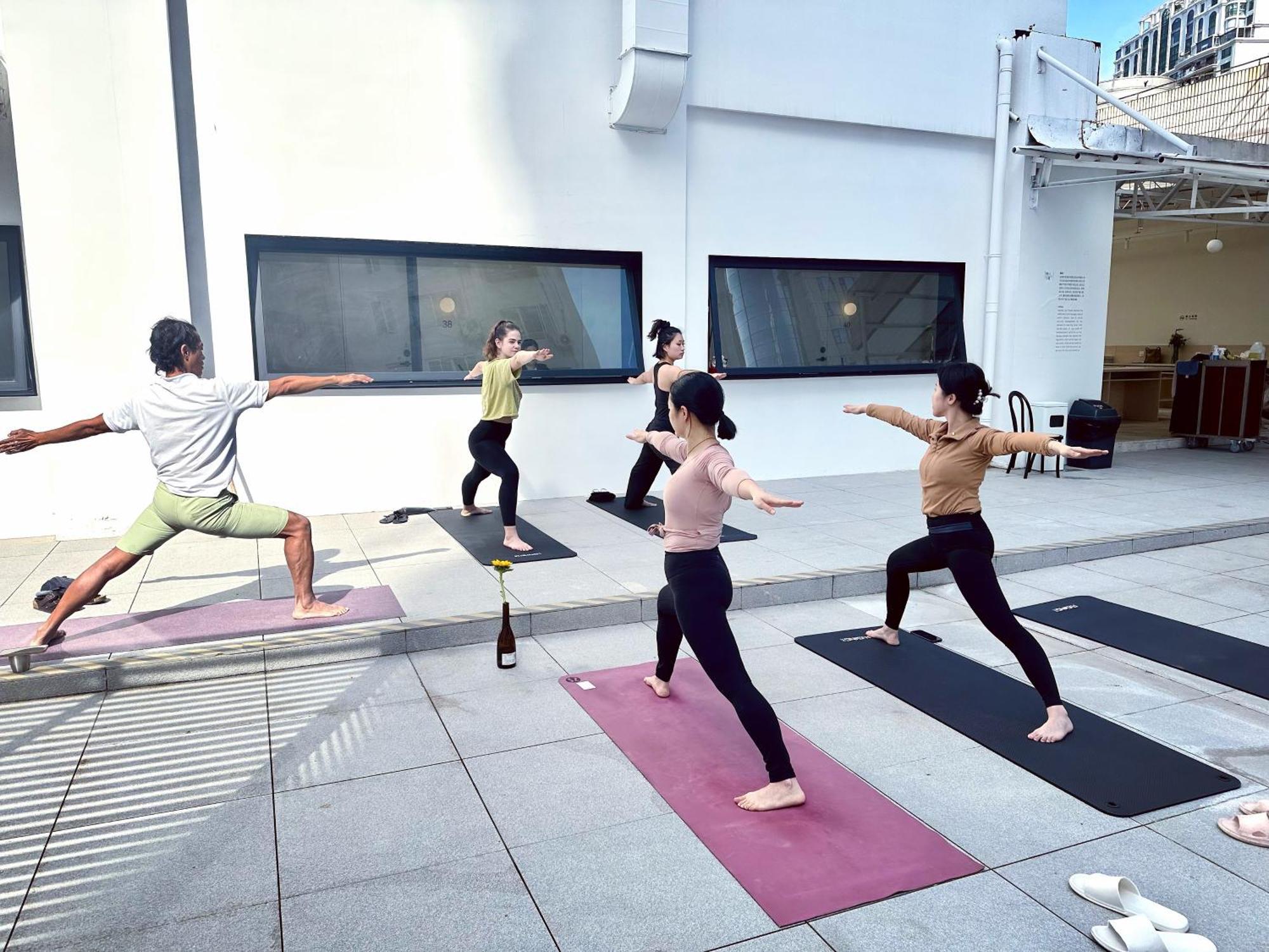 שנגחאי Hi Cozy International Youth Hostel East Nanjing Road & The Bund - Free Gym מראה חיצוני תמונה